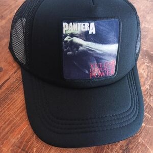 Pantera Black Trucker Hat